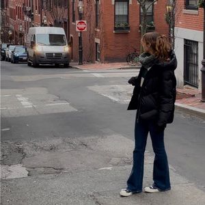 Meet your Posher, Yaiza